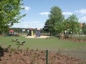 Einzäunung Spileplatz Einzäunung Spileplatz