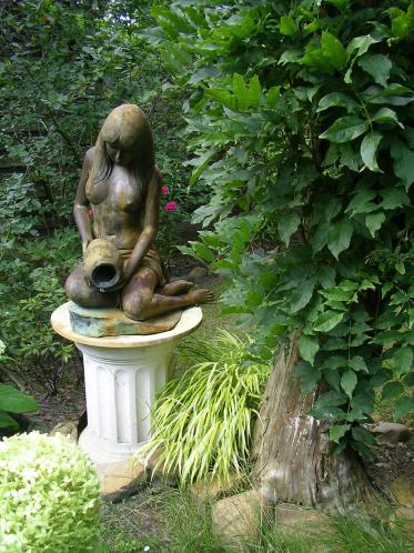 Figur einer Frau
